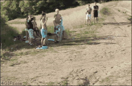 Ảnh động: Tổ lái không dành cho các cô gái-2