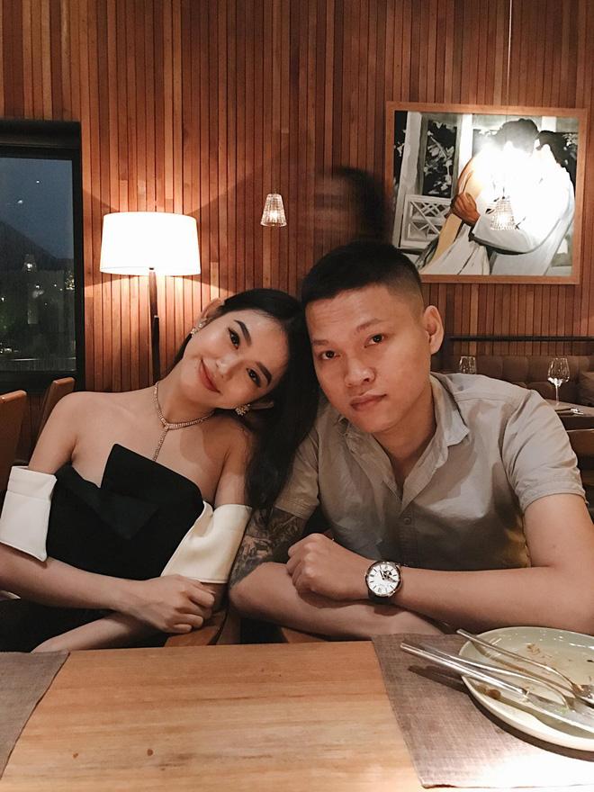 Xôn xao clip cô vợ số hưởng được chồng tặng 80 triệu tiền mặt ngày sinh nhật-1