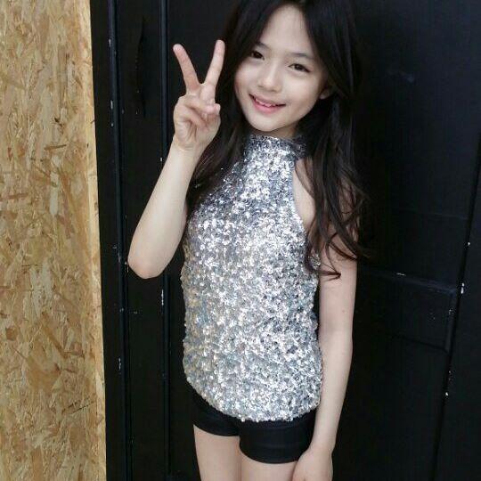 Cận cảnh nhan sắc sao nhí được kỳ vọng trở thành đại mỹ nhân tương lai-9