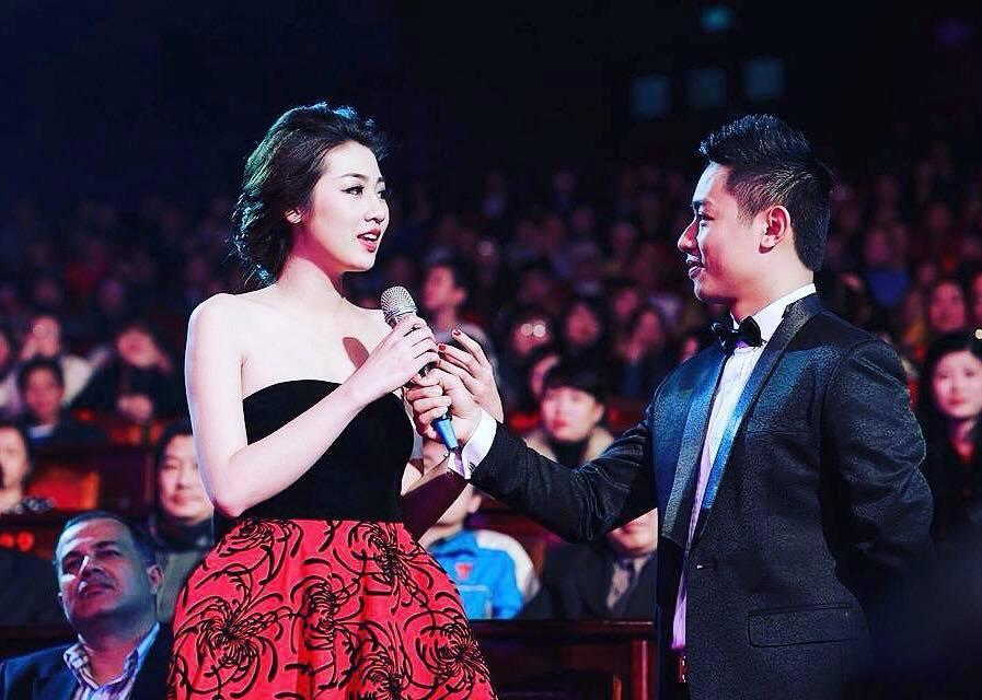 Vẻ ngoài điển trai của thầy giáo kiêm MC Dự báo thời tiết đốn tim triệu chị em-3