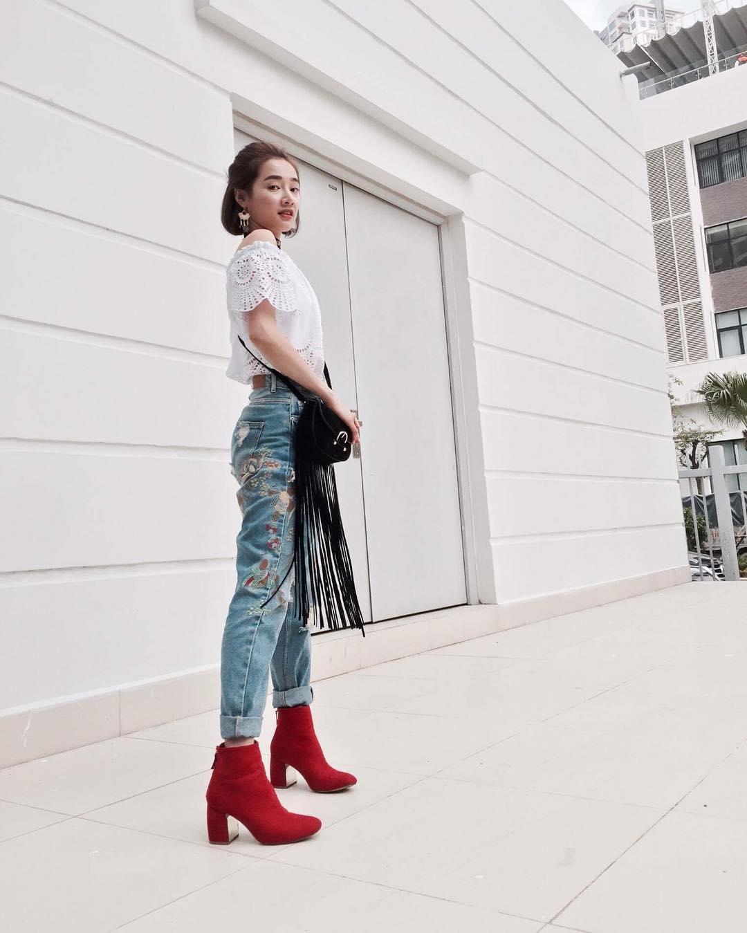 Tin sao Việt 29/9: Lê Thúy không có ấn tượng gì với ông xã trong buổi gặp đầu tiên vì con trai mà quá điệu-6