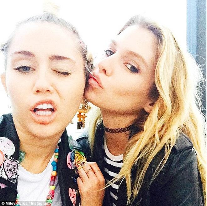 Ca khúc mới của Miley Cyrus là về lần bỏ người yêu đồng giới để quay lại với Liam?-1