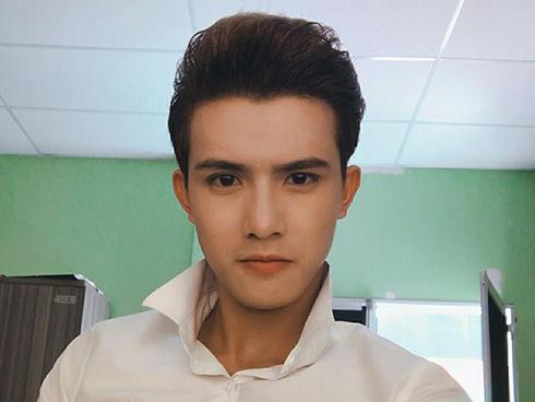 Hé lộ danh tính hotboy được cô nàng xinh đẹp tỏ tình trên sân khấu 'Vì yêu mà đến'