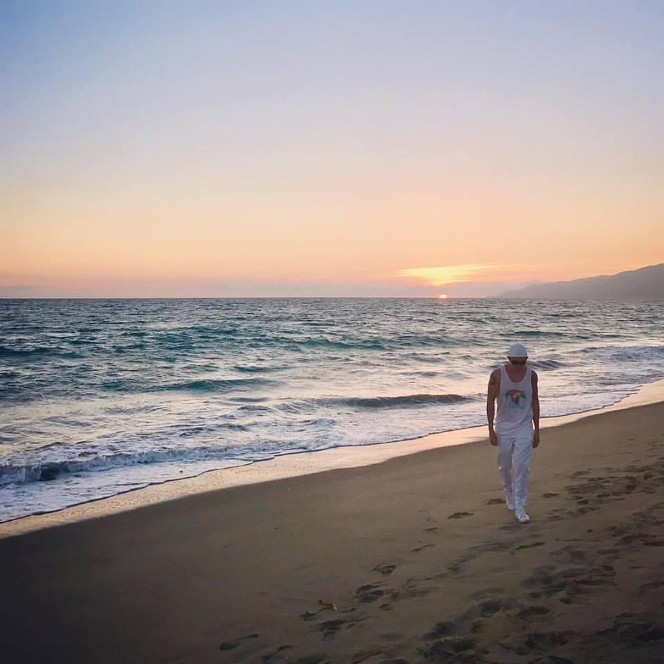 Hot girl - hot boy Việt 30/9: Kiều Trinh khiến fan mê mệt khi lần đầu trổ tài chơi piano-4