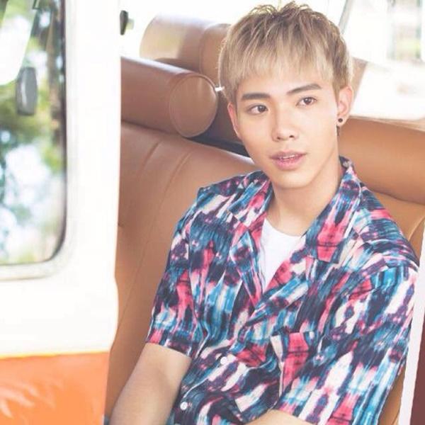 Erik ngày càng khác lạ, lộ nghi án phẫu thuật thẩm mỹ-1