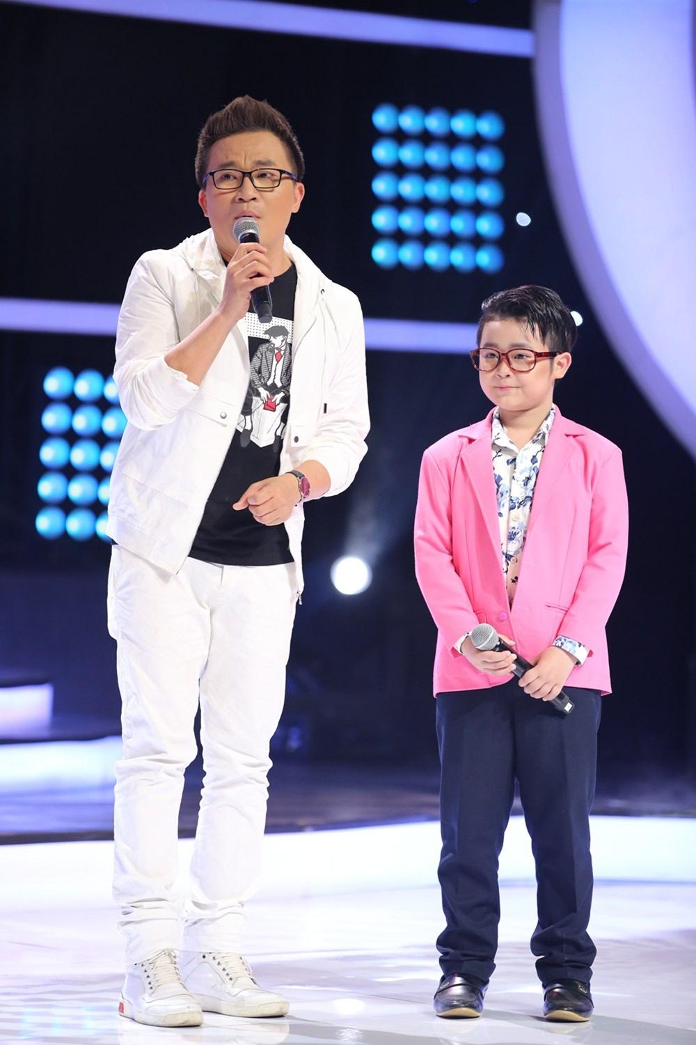 Phiên bản nhí của Hà Anh Tuấn ngọng cực ngọt để giống với bản gốc-3