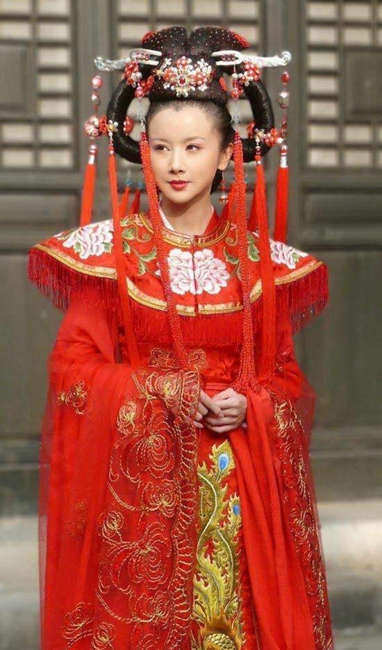 Không hiểu vị tân lang nào đủ dũng cảm rước nàng tân nương này về?