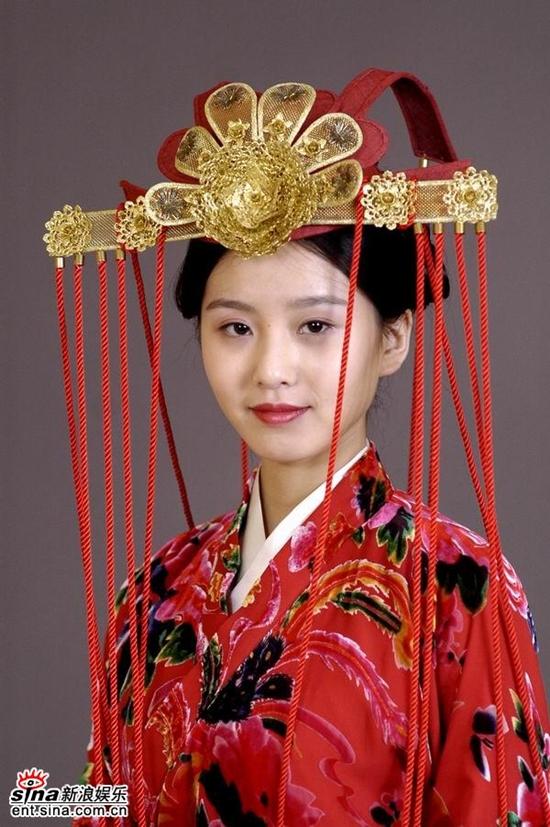 Lưu Thi Thi có lẽ cũng không dám nhìn lại tạo hình này.