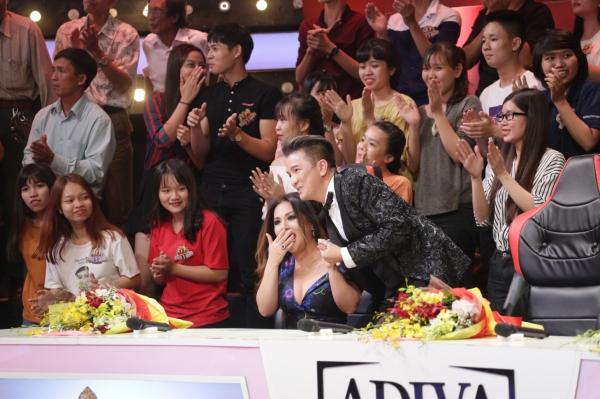 Diện váy 60 triệu hát hit Hồ Ngọc Hà, bản sao Minh Tuyết lên ngôi quán quân-3