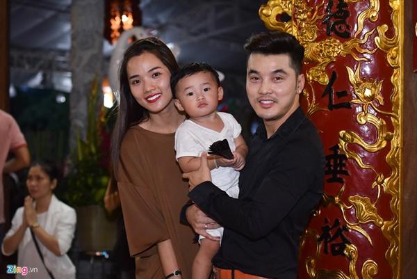 Trấn Thành và dàn sao Việt tấp nập cúng Tổ tại đền thờ của Hoài Linh-5