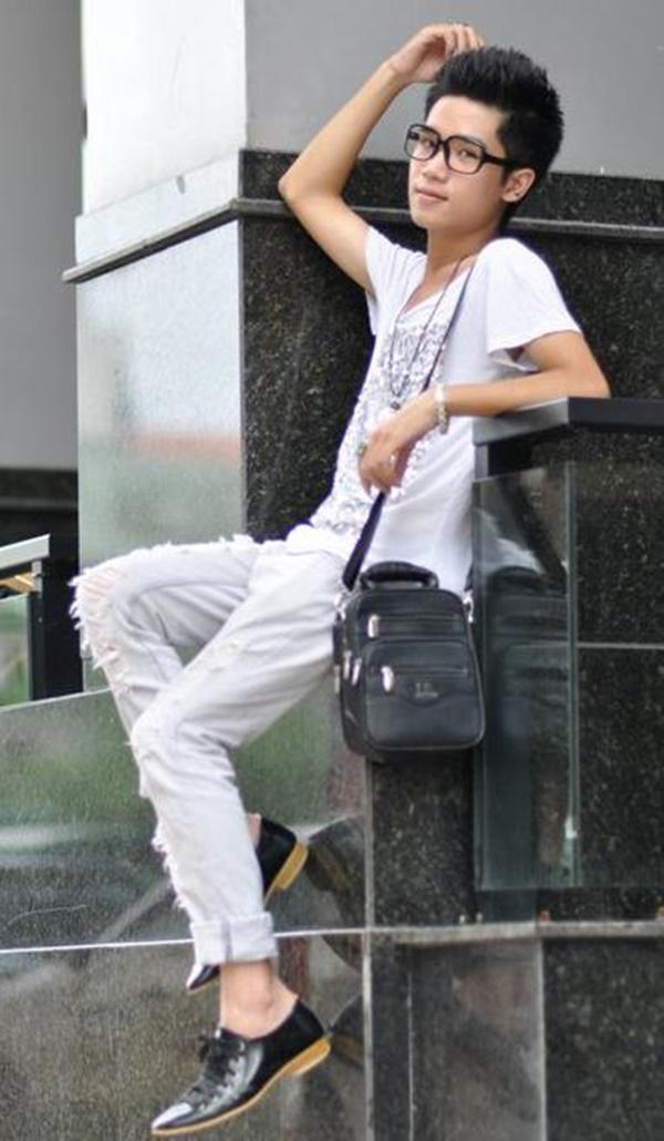 Thợ trang điểm toát mồ hôi vì yêu cầu của cô dâu phố cổ-1