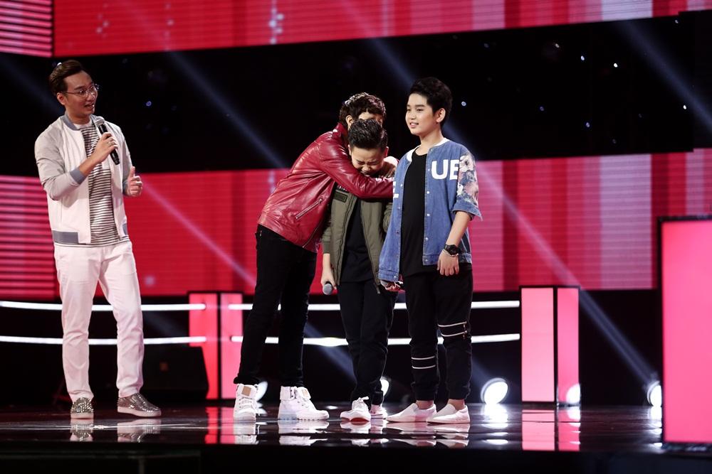 Ba giọng ca nhí hát bolero khiến các HLV và khán giả thổn thức-3