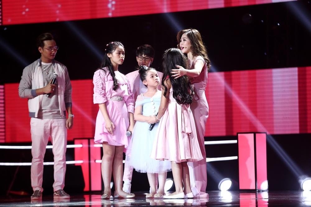 Ba giọng ca nhí hát bolero khiến các HLV và khán giả thổn thức-4