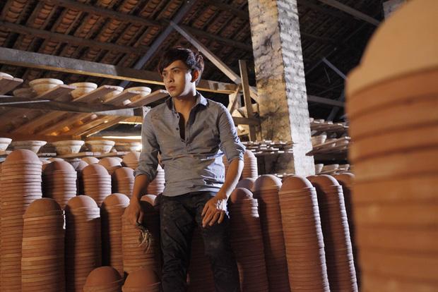 Người thứ ba, thất tình - những chất liệu quý được ca sĩ Vpop mượn kể lại trong MV-4