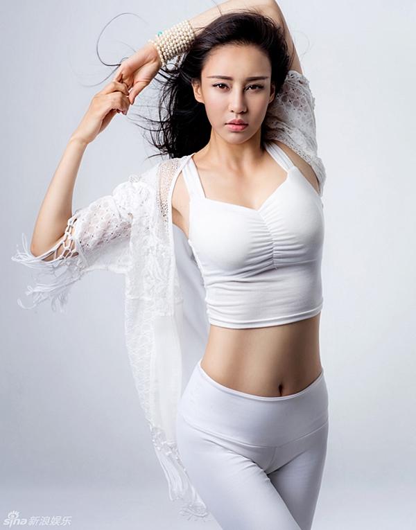 Cô giáo 9X hấp dẫn nhất xứ tỷ dân bày cách tăng kích cỡ đào tiên-3