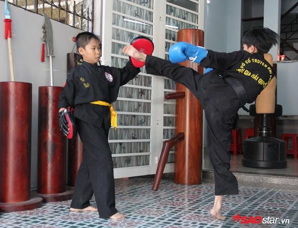 Cậu bé 9 tuổi đã là ‘cao thủ’ võ cổ truyền, có hàng chục đệ tử theo học-13