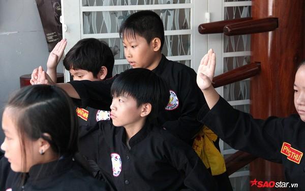 Cậu bé 9 tuổi đã là ‘cao thủ’ võ cổ truyền, có hàng chục đệ tử theo học-4