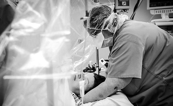 Câu chuyện cảm động về 3 nữ bác sĩ có tâm khiến sản phụ phải nhớ ơn suốt đời-7