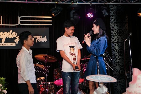 Angela Phương Trinh cười không ngậm được miệng trước các phiên bản cosplay chính mình-2