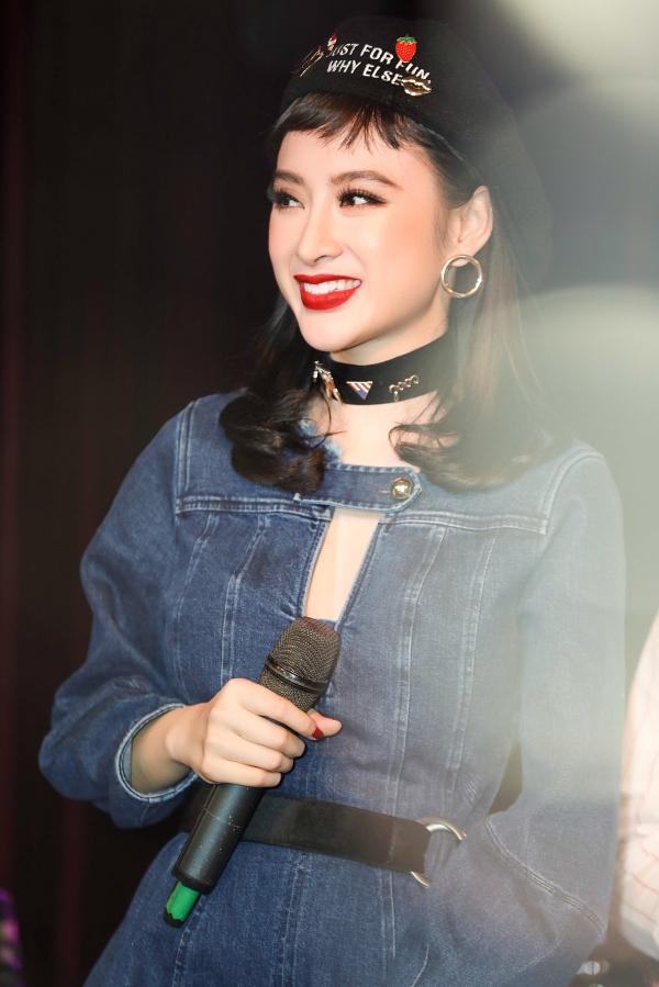 Angela Phương Trinh cười không ngậm được miệng trước các phiên bản cosplay chính mình-10