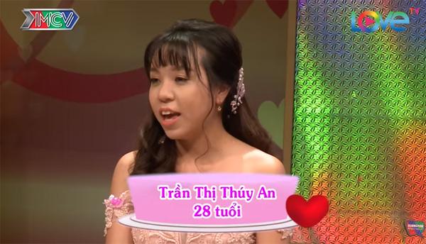 Cặp vợ chồng cả tháng không có tân hôn khiến ai cũng phải mắt tròn mắt dẹt-2