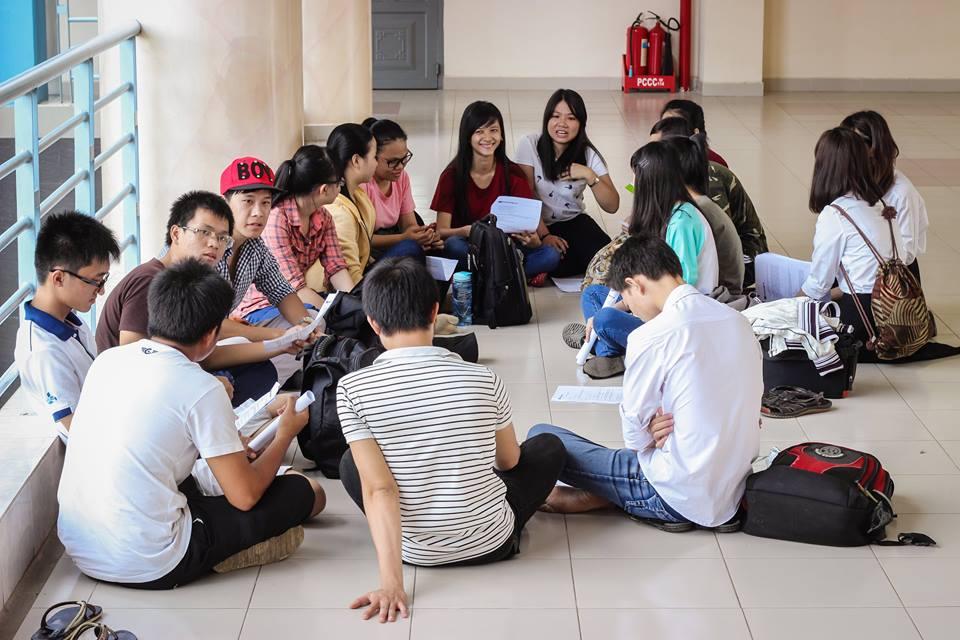 Hành trình vất vả sau bản cover gây bão mạng Em gái mưa Hương Xàm tả siêu thực-3