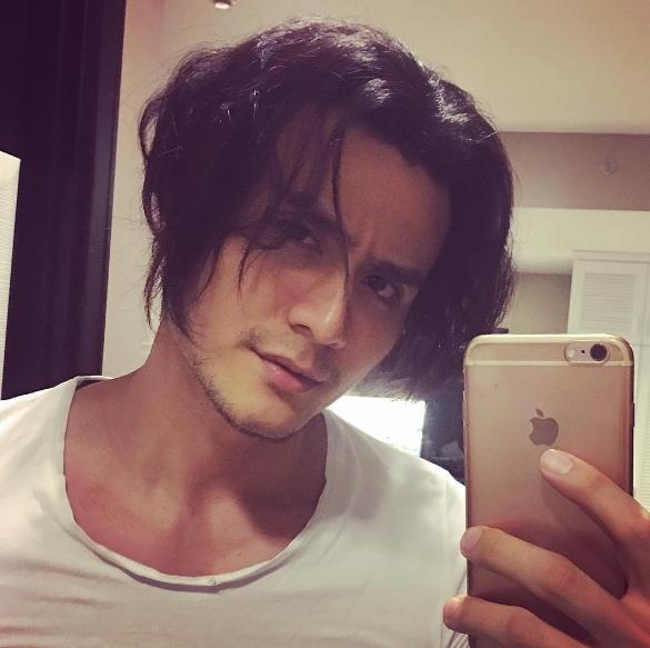 Có ai ngờ cơn sốt tóc bờm Hữu Vi lại đánh gục từ Kiều Minh Tuấn tới dàn mỹ nam Việt-10