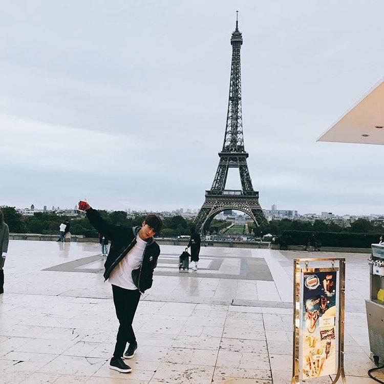 Sao Hàn 2/10: Kim Tae Hee cafe thân mật cùng ông xã trước ngày lâm bồn-7