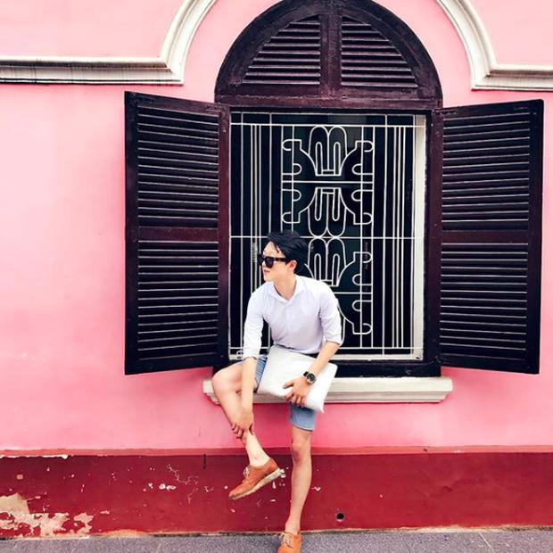 Danh tính thầy giáo người Hàn đẹp như hot boy, hát như ca sĩ khiến hội học sinh mê mệt-3