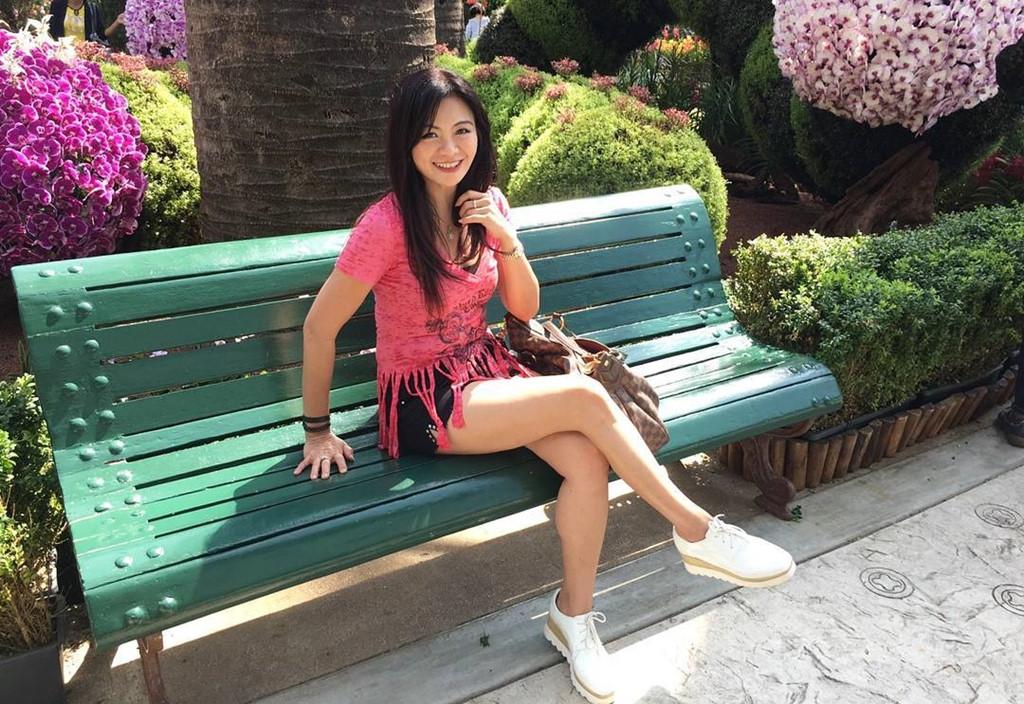 Bà mẹ U50 gây sốt khi sở hữu ngoại hình như gái còn son-6