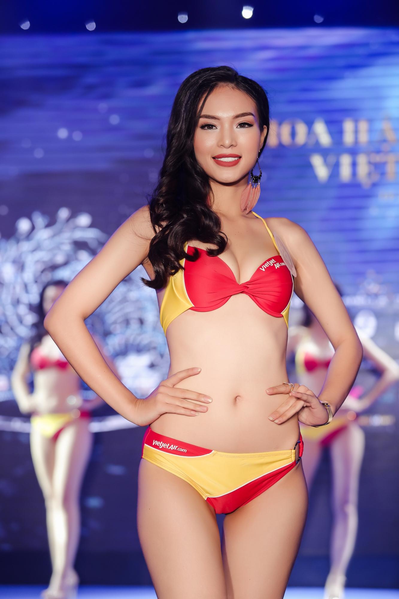 Vừa rời Hoa hậu Hoàn vũ, cô gái mê tiền tự tin khoe hình thể tại Hoa hậu Đại Dương 2017-14