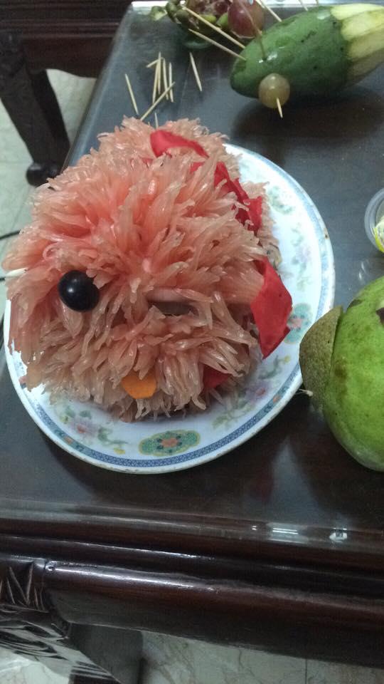 Cận kề Trung Thu, cư dân mạng thi nhau khoe mâm cỗ trái cây theo trường phái... kinh dị-5