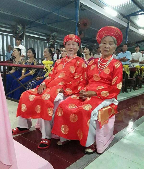 Cháu trai khoe đám cưới kim cương của ông bà anh gần 90 tuổi khiến dân mạng tròn mắt-2