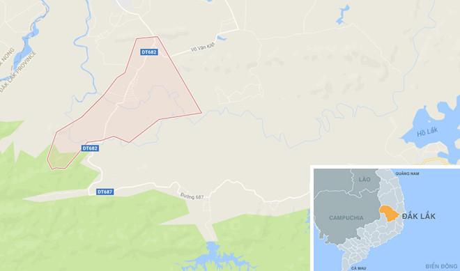 Trưởng công an xã đá bay thau cá của người dân-2