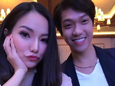 Clip hot: Hiền Sến tỏ tình lãng mạn với Lý Phương Châu giữa chốn đông người-11