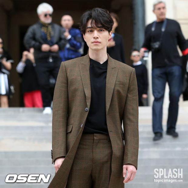 Những khoảnh khắc mắc cỡ của sao châu Á khi bị lộ hàng trước công chúng-1