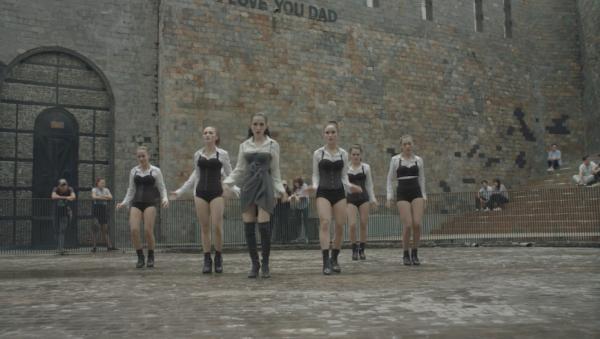 Glee: Angela Phương Trinh bị phát hiện mang thai, lại còn làm bạn trai chán ngán-7