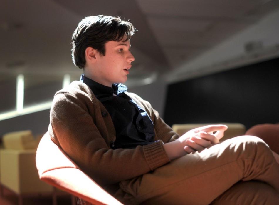 Từ đứa trẻ tự kỷ trở thành thần đồng Vật lý-4