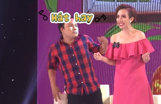 Clip hài: Thu Trang xuất sắc khi hóa thành Hàm Hương phiên bản Việt-1