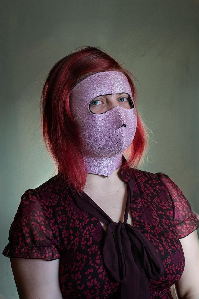 Những dụng cụ làm đẹp quái dị: bí quyết để có vẻ đẹp chuẩn mực?-6