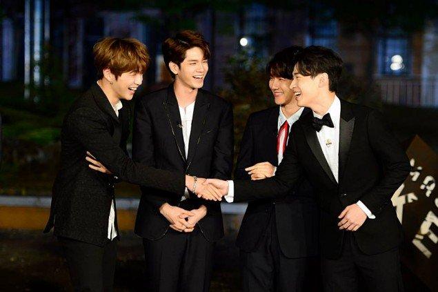 Sao Hàn 5/10: Kim Tae Hee mang bầu tháng cuối, Bi Rain vẫn bận rộn với công việc mới-3