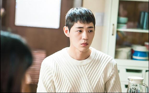 Hấp dẫn là vậy, Khi nàng say giấc vẫn có những điểm khiến khán giả phát rồ-9