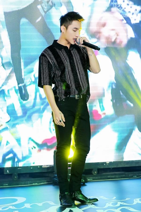 Sơn Tùng giải thích vì sao không đưa chuyện tình cảm vào trong tự truyện-7