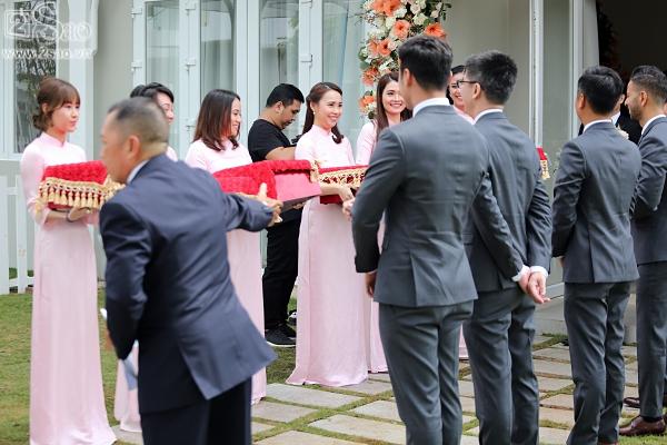 10h: Chú rể Trung Tín đã đến nhà cô dâu Đặng Thu Thảo-4