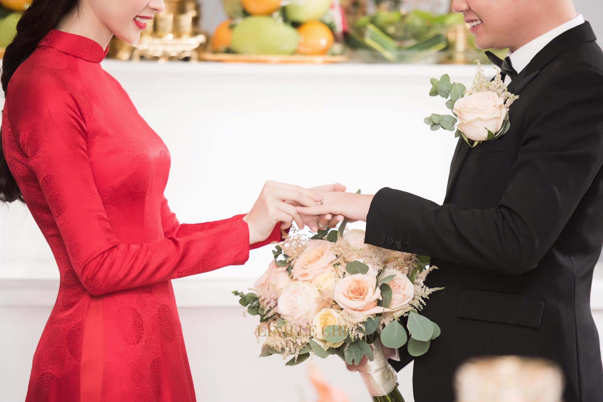 Những hình ảnh đẹp trong buổi làm lễ diễn ra trưa nay 6/10-1