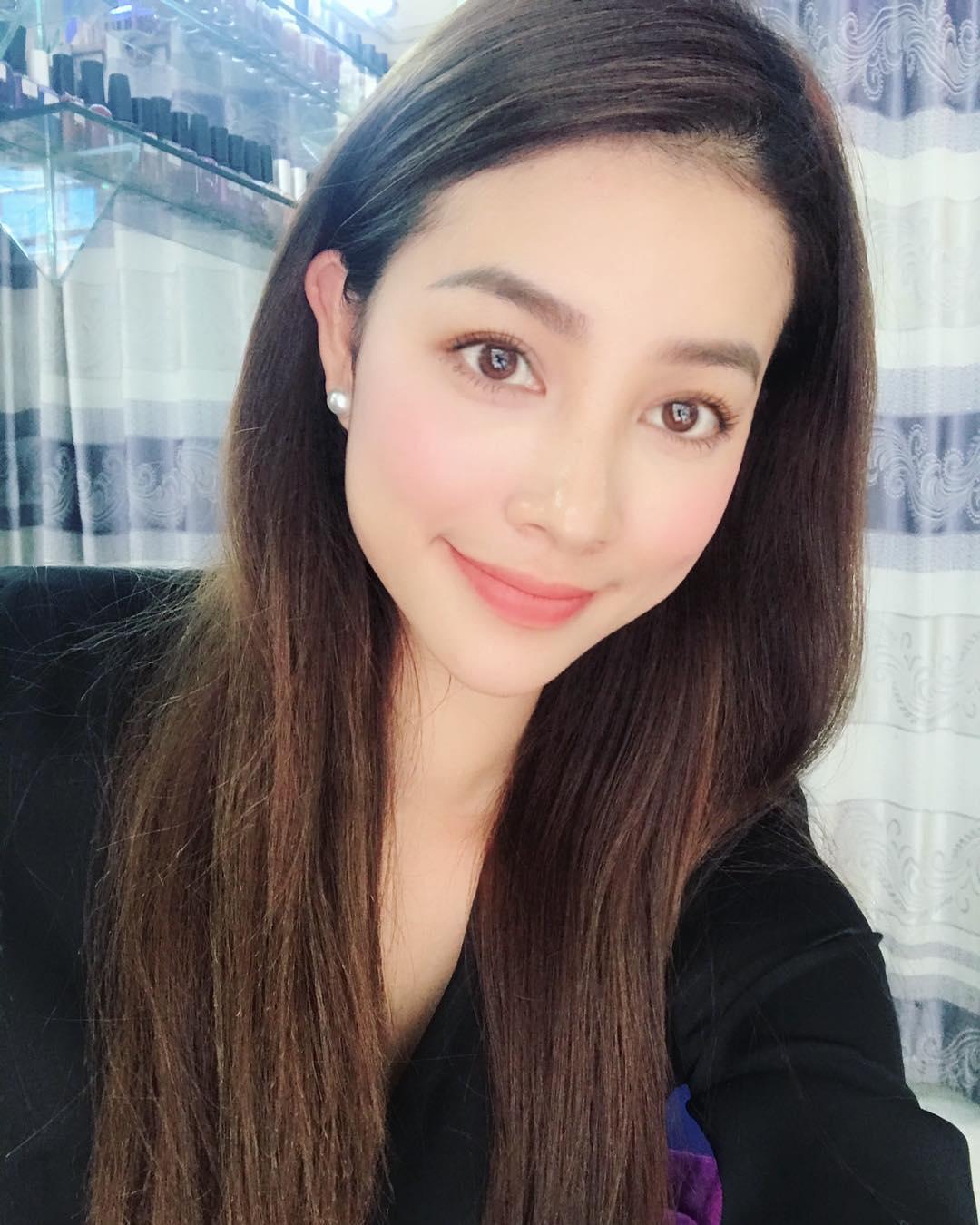 Tin sao Việt 6/10: Diễm My 9X đang tận hưởng kỳ nghỉ bên bạn trai mới?-4