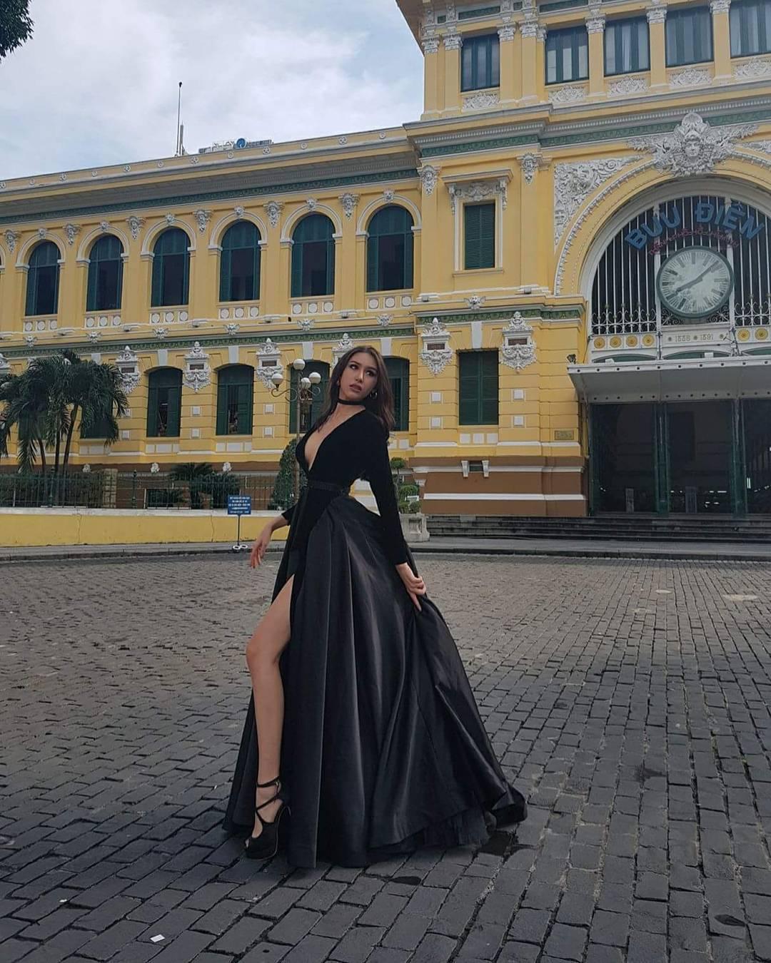 Chỉ đóng vai phụ, người đàn ông này pose dáng khiến cả Huyền My lẫn dàn thí sinh Miss Grand International phải ngả nón-10