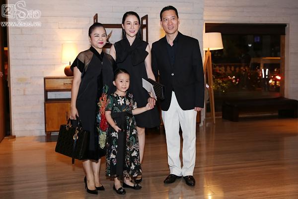 Dàn sao tấp nập đến dự tiệc cưới của Đặng Thu Thảo-9