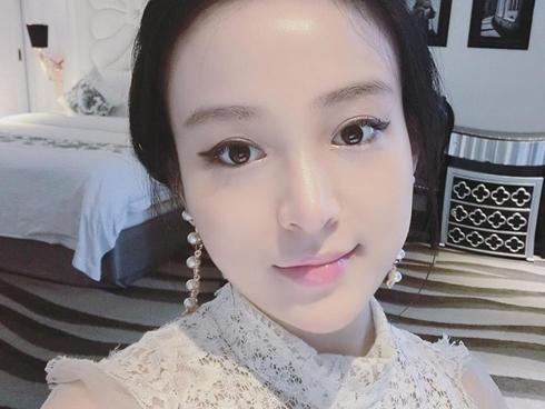 Hot girl - hot boy Việt 7/10: Sau 2 lần lâm bồn, Huyền Baby tự nhủ 'phải xinh như gái Hàn'