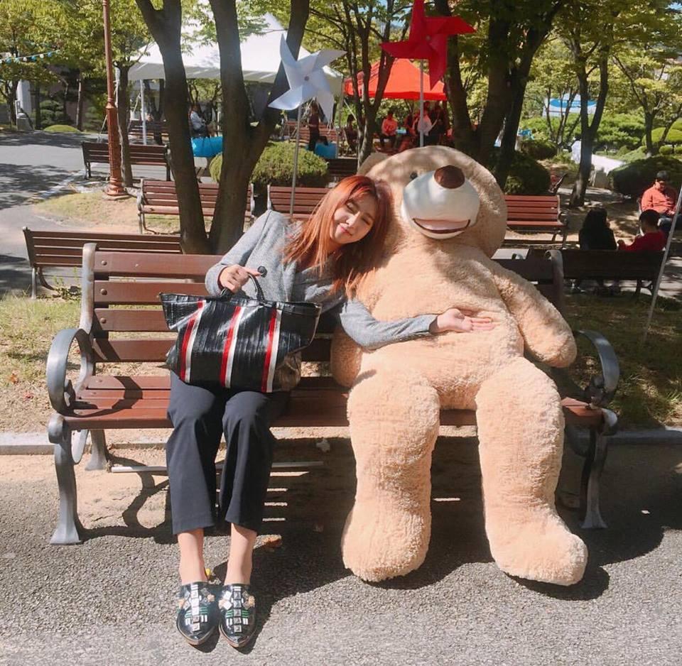 Jessica giản dị - em út Minzy lên đồ chất phát ngất đứng top mặc đẹp street style sao Hàn-6